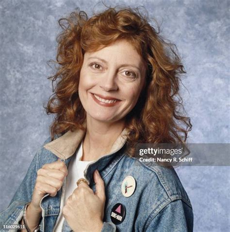 susan sarandon 1982|659 Susan Sarandon 1980s Stock Photos & High.